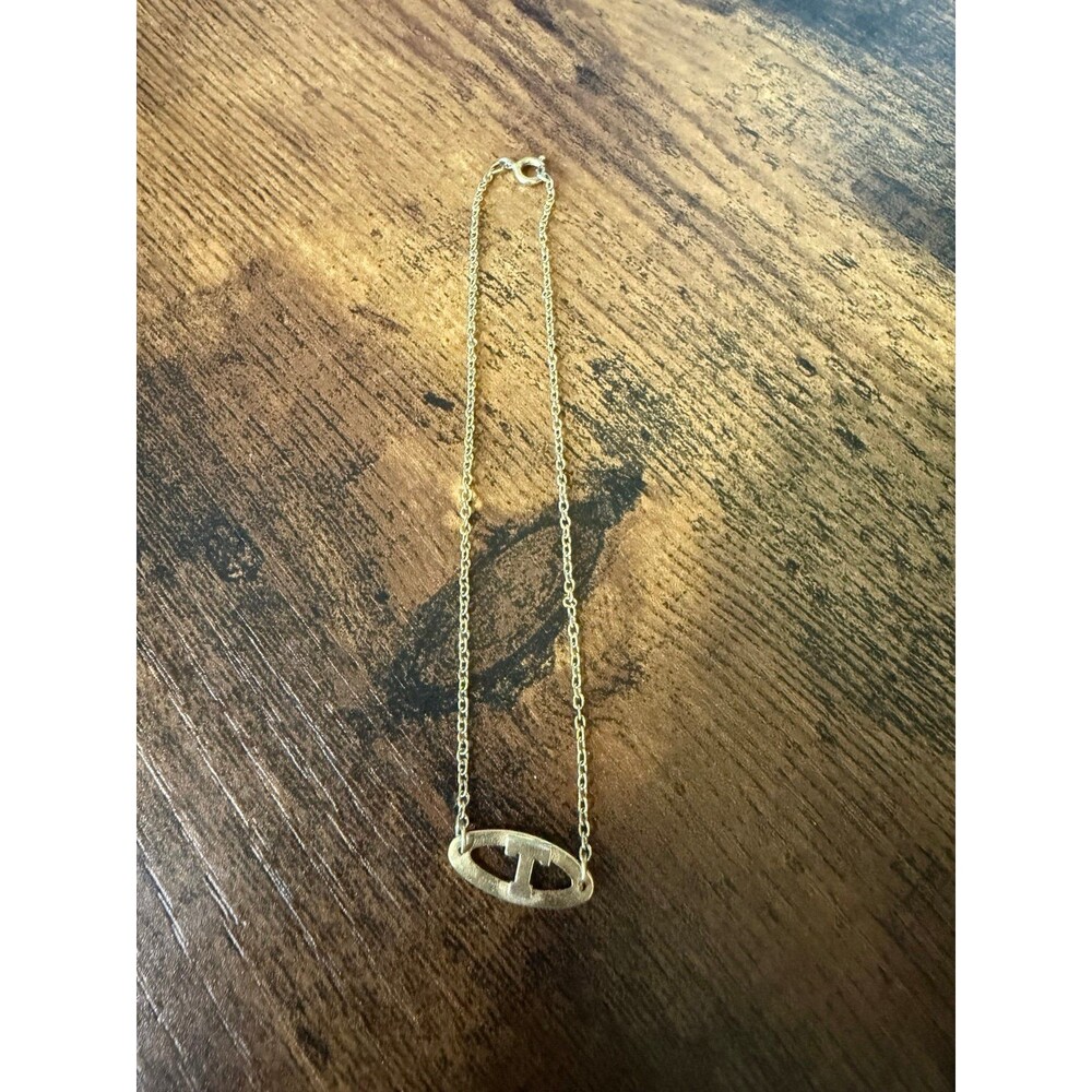 Vintage T initial gold bracelet